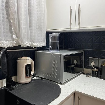 אידנווייל The Benjamin Accomodation מראה חיצוני תמונה